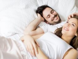 7 Rekomendasi Posisi Seks Bisa Bikin Wanita Mencapai Orgasme